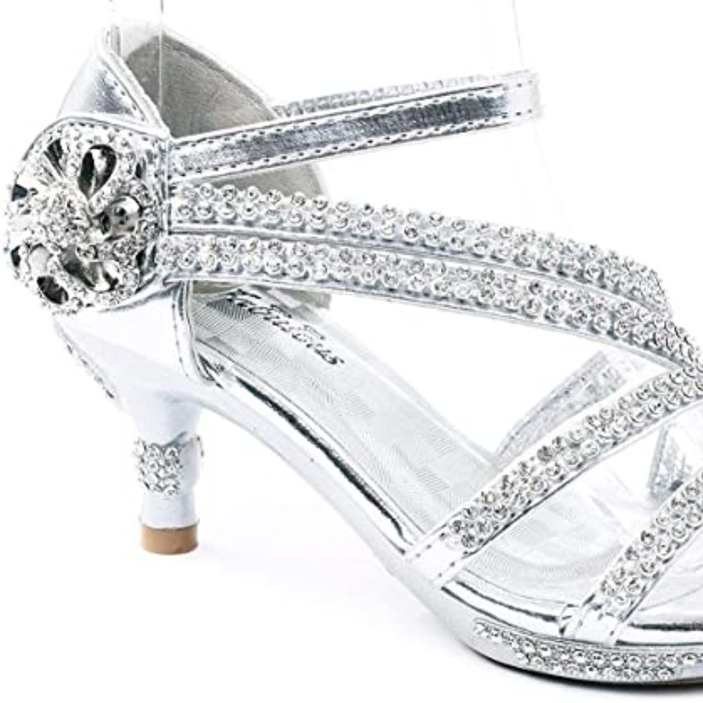 Fabulous Girls' fancy heel sz 2